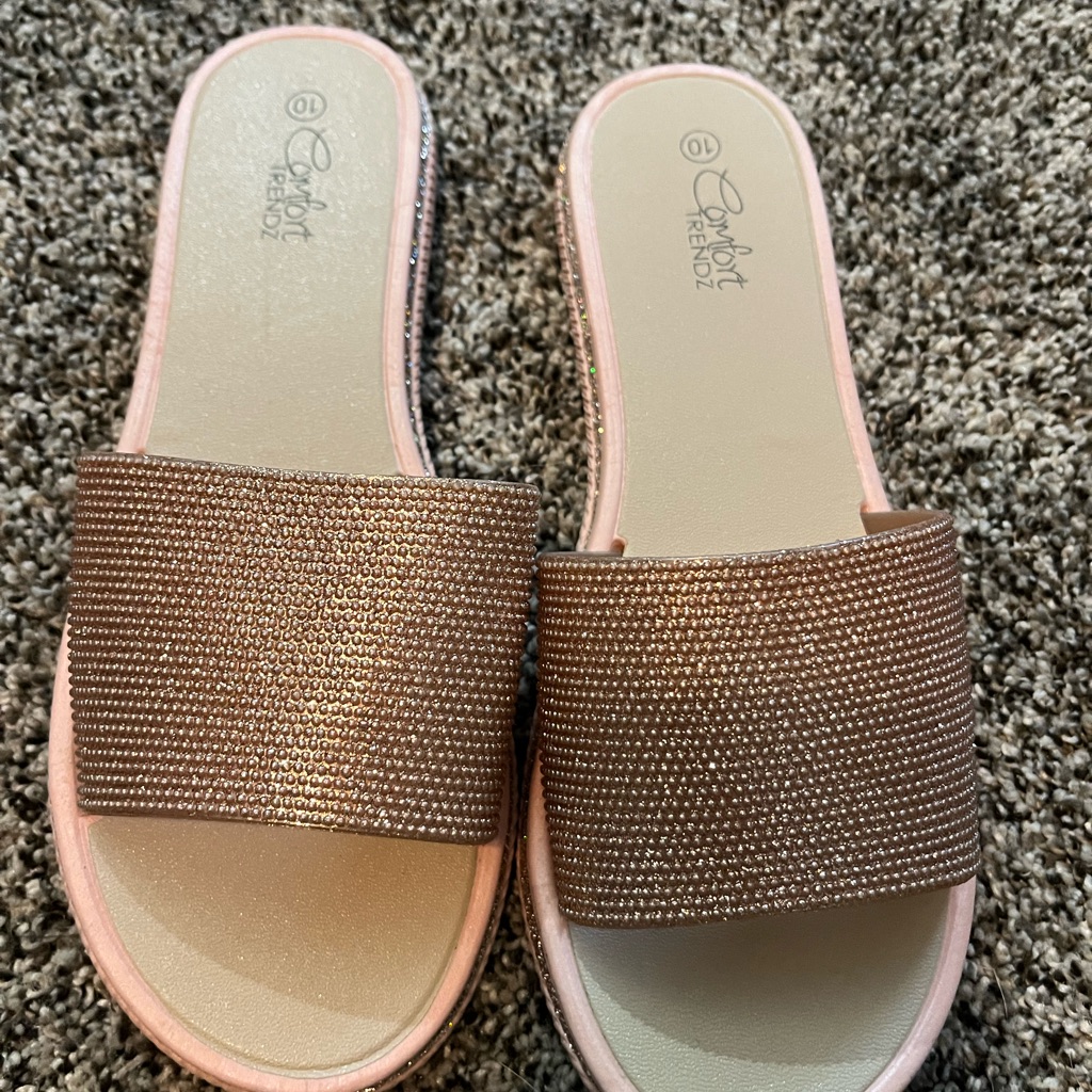 Comfort Trendz Rose Gold Sandals